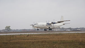 Транспортний літак Ан-12 виконав посадку на аеродромі "Біла Церква"