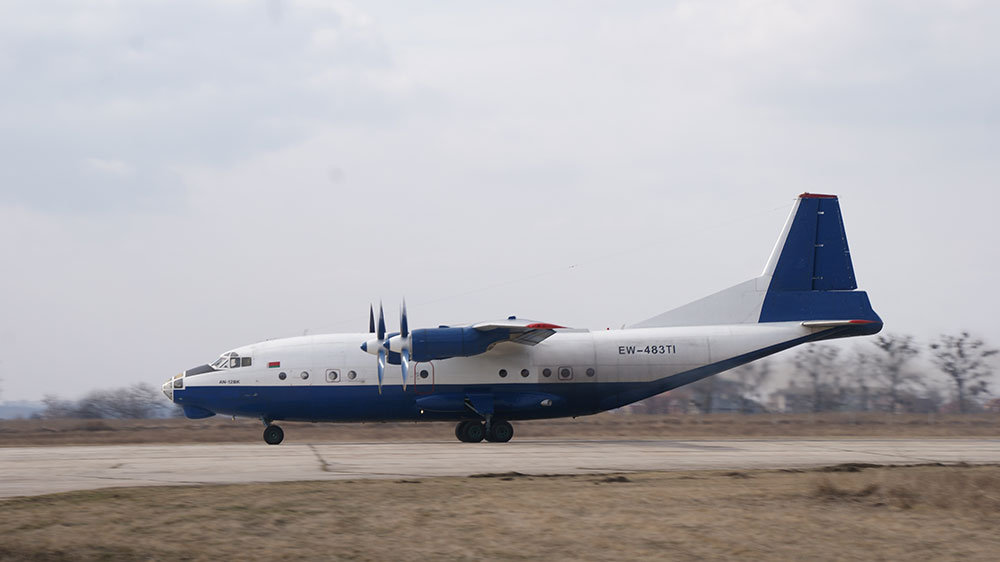 Літак Ан-12 авіакомпанії "Рубі Стар" здійснив успішний виліт з білоцерківського летовища